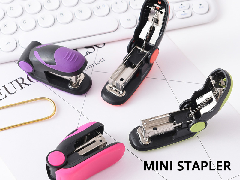 Điều gì khiến chiếc kim bấm mini trở thành công cụ tiện lợi nhất để sử dụng hàng ngày?